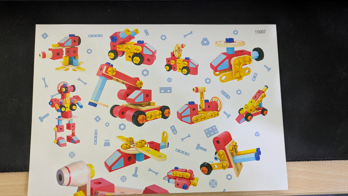 Wudly Wooden Fire Fighting Truck