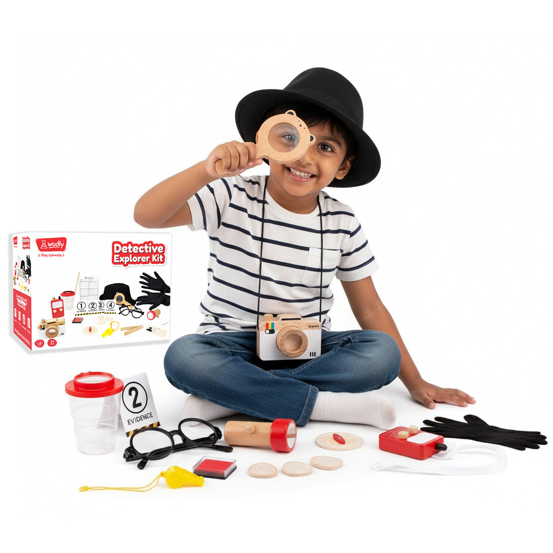Wudly Wooden Detective Role Play Set